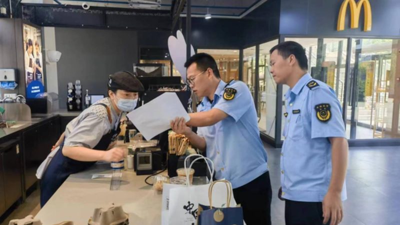 定制休闲食品礼盒，价格背后的考量因素