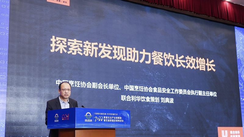裱花甜品对奶油的要求较高，主要表现在以下几个方面：